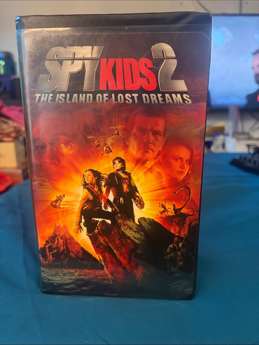 2 The Island of Lost Dreams Kids Toy - Red/Orange Case